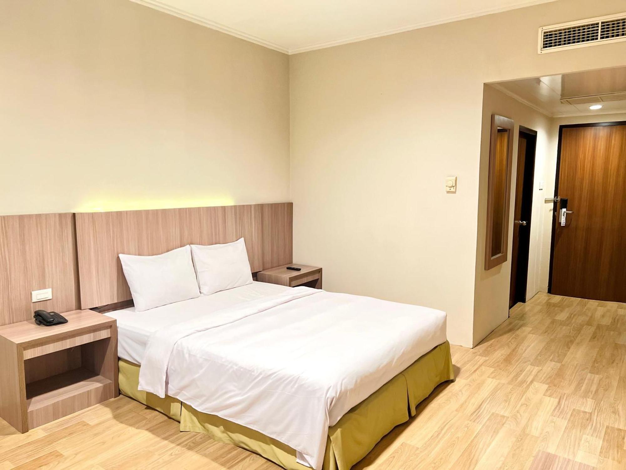 Royal Asia Hotel Palembang Exterior foto